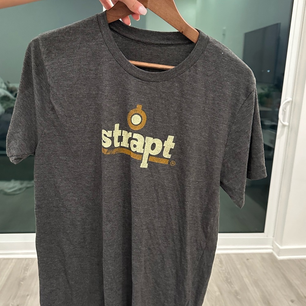 Men’s t shirt